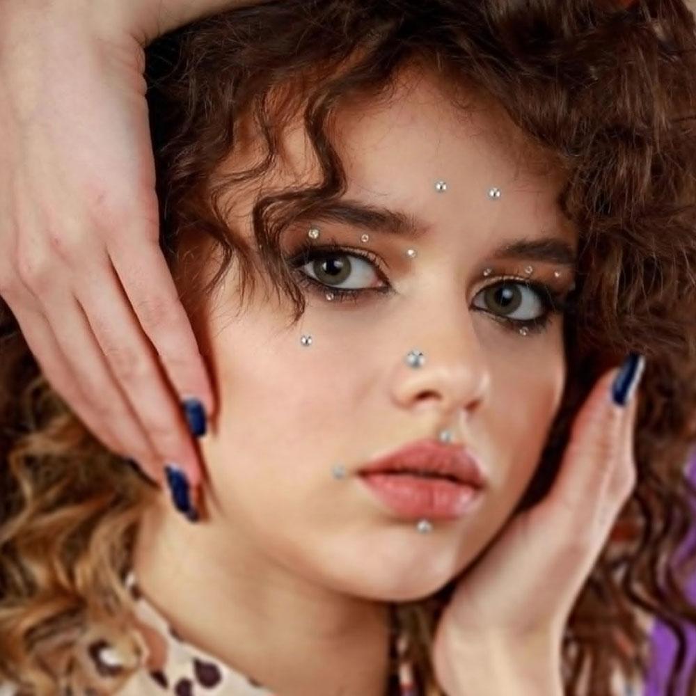 مجموعة من 10/30 قطعة كرات بديل - مراجعة Body Jewelry Replacement Ball وسعره